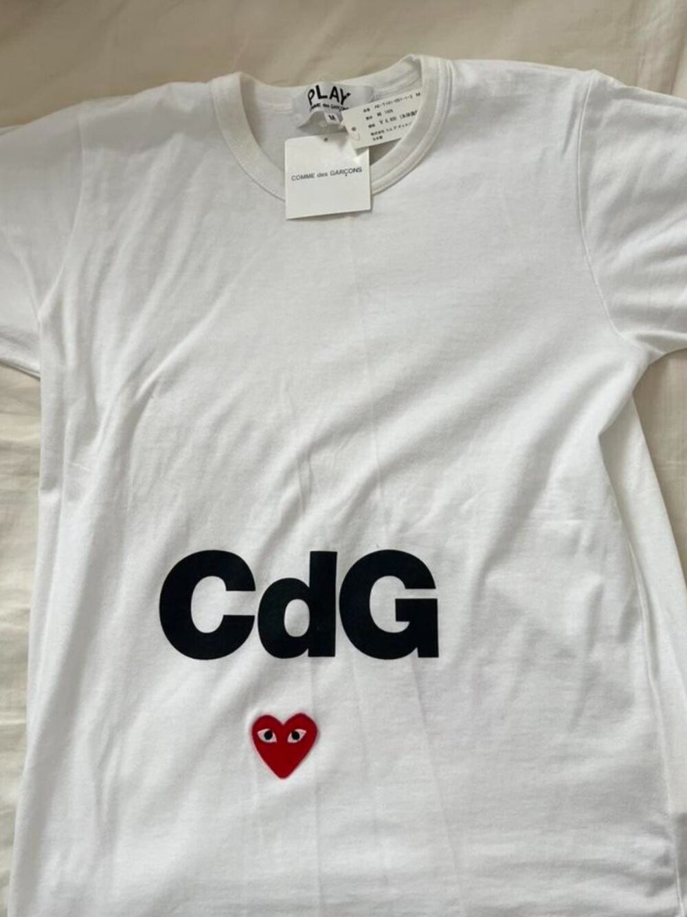 COMME DES GARCON TSHIRT